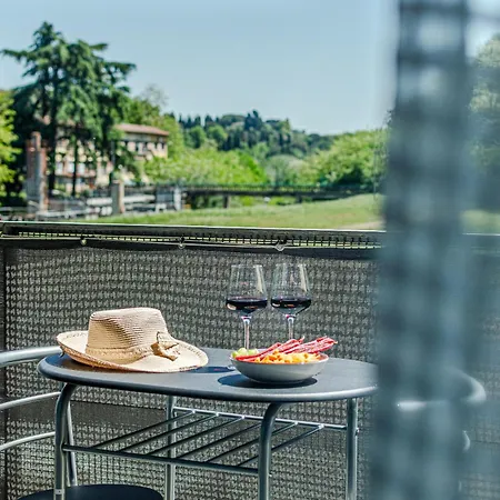 Il Terrazzino Di Marco E Francesca アパート *